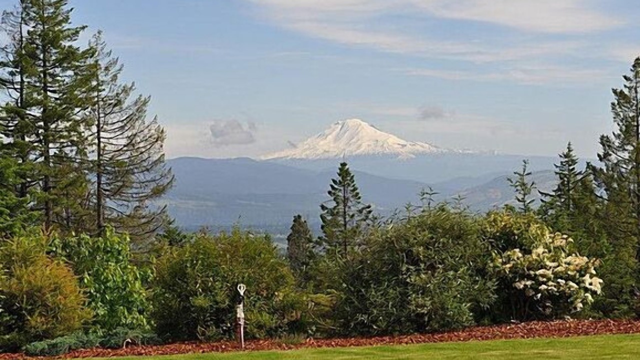 Photo of Others in Hood River