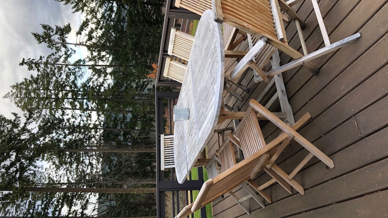 Photo of Patio Balcony in Hood River