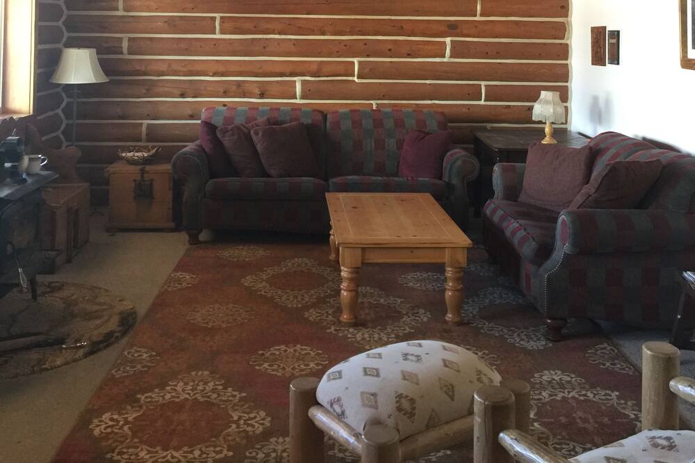 Photo of Livingroom in Stanley