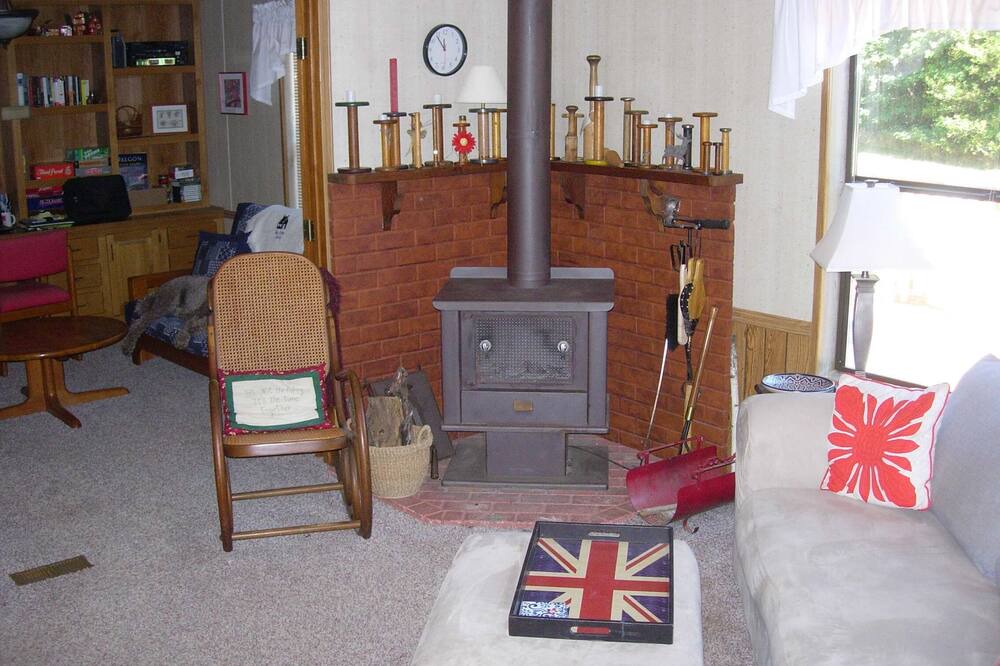 Photo of Bedroom in Oakland