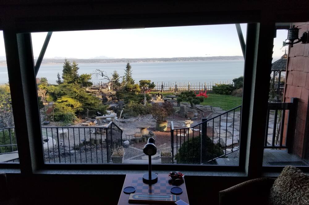 Photo of Bedroom in Camano Island