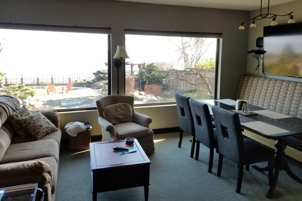 Photo of Bedroom in Camano Island
