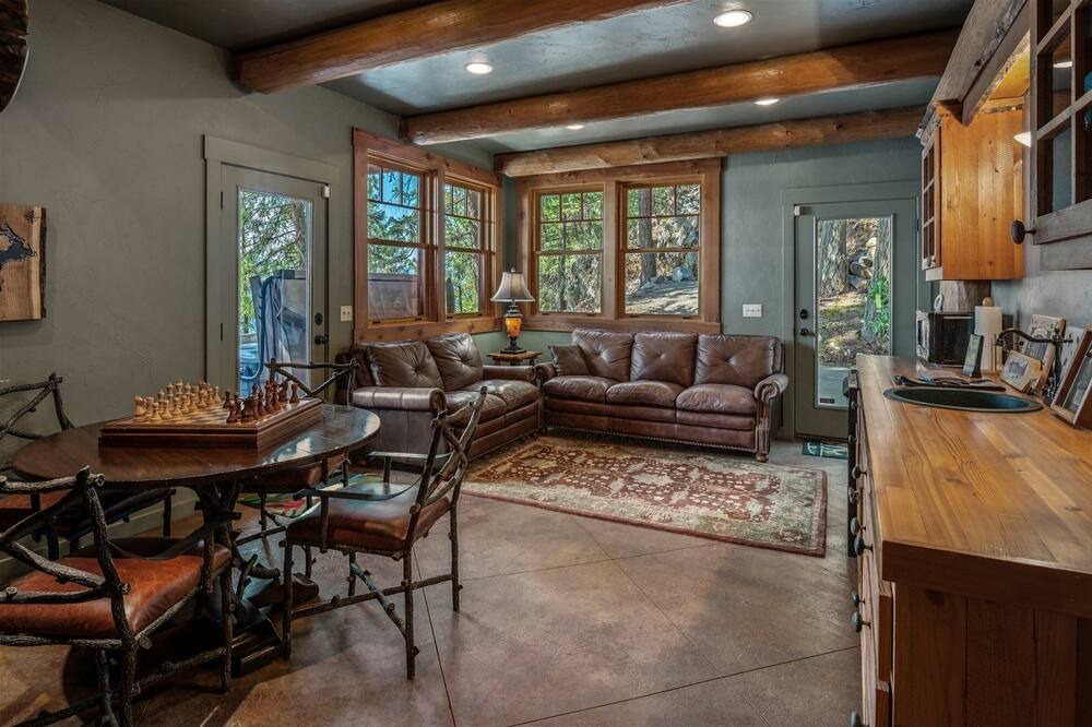 Photo of Bedroom in Sandpoint