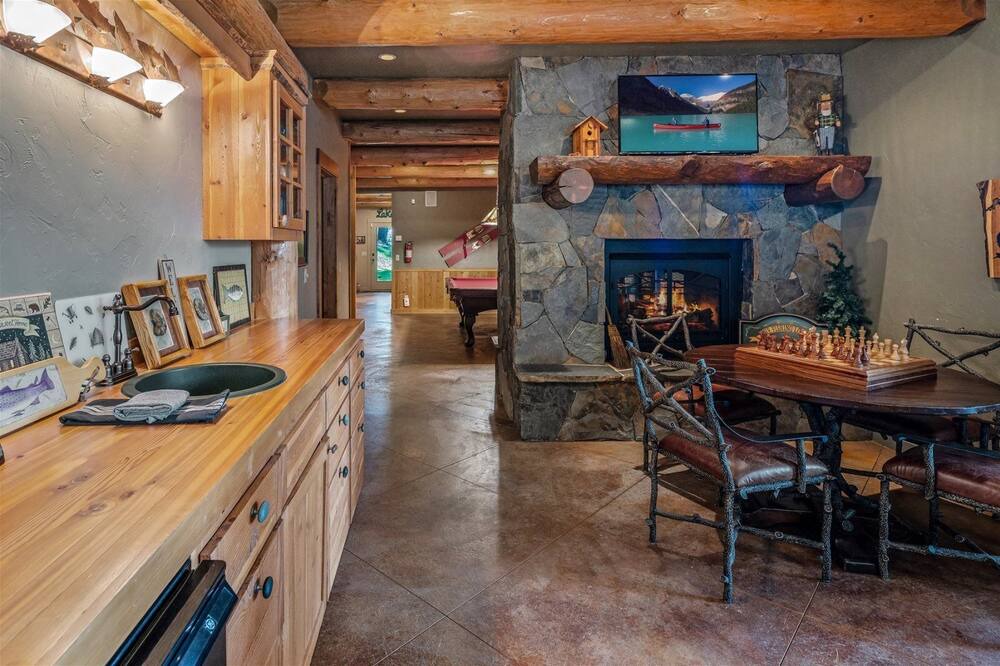 Photo of Bedroom in Sandpoint