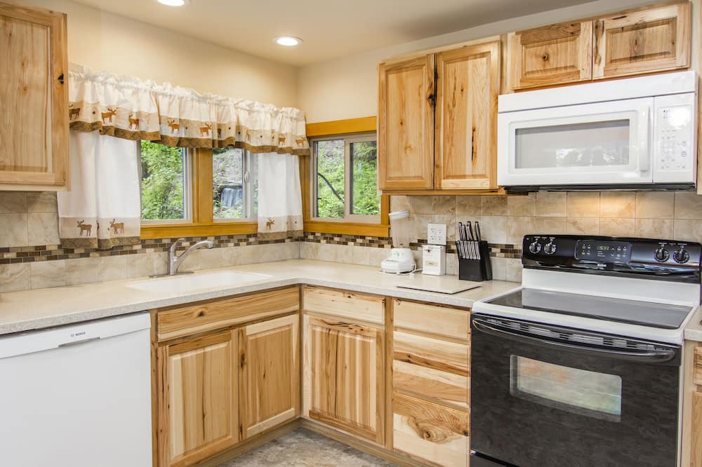 Photo of Kitchen in Hayden Lake