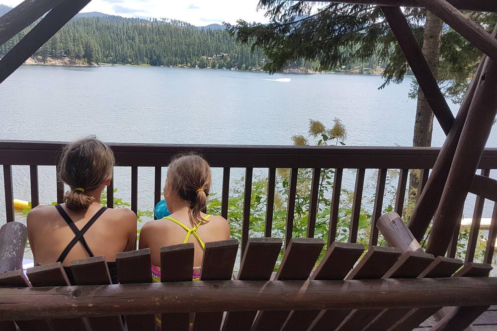 Photo of Patio Balcony in Hayden Lake