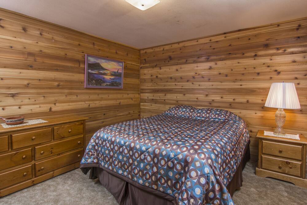 Photo of Bedroom in Hayden Lake