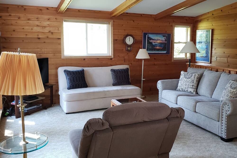 Photo of Livingroom in Hayden Lake