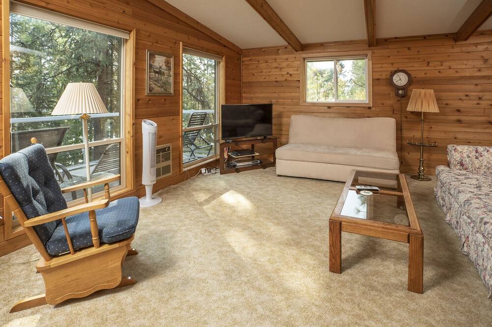 Photo of Livingroom in Hayden Lake