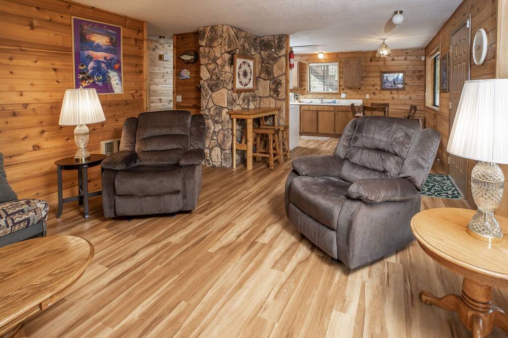 Photo of Livingroom in Hayden Lake