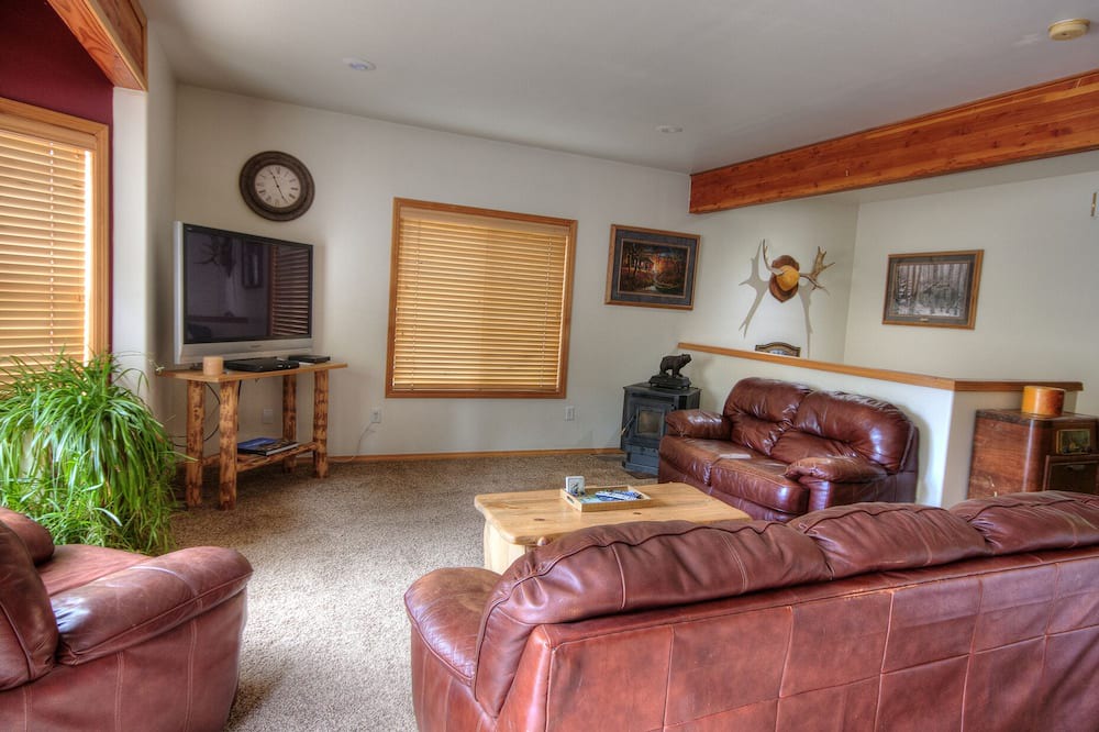 Photo of Livingroom in Post Falls