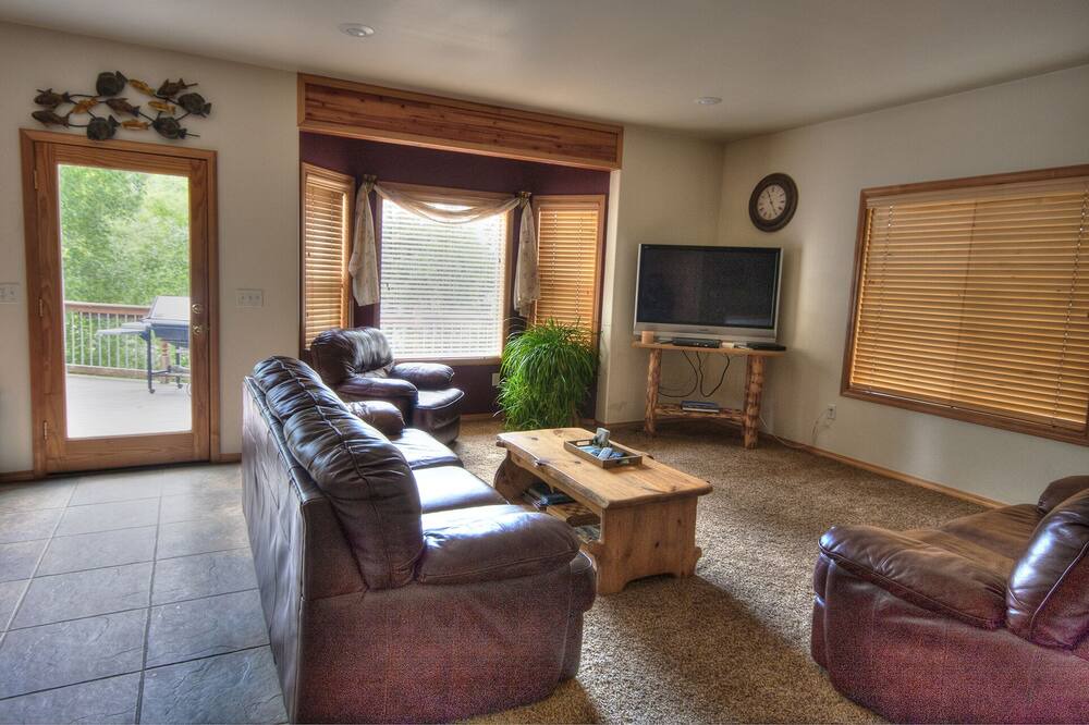 Photo of Livingroom in Post Falls