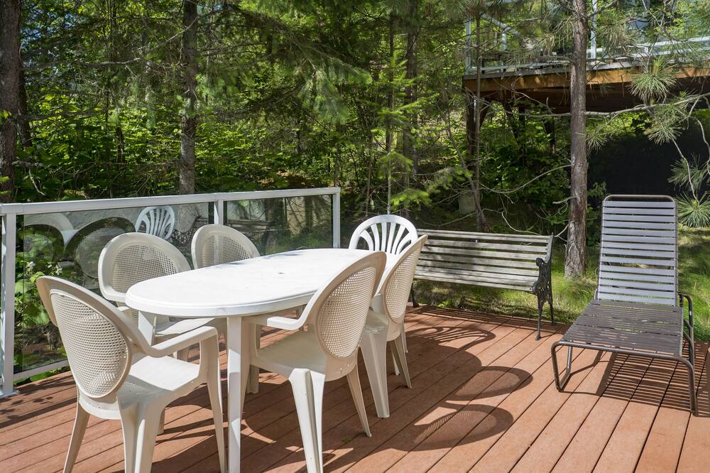Photo of Patio Balcony in Hayden Lake