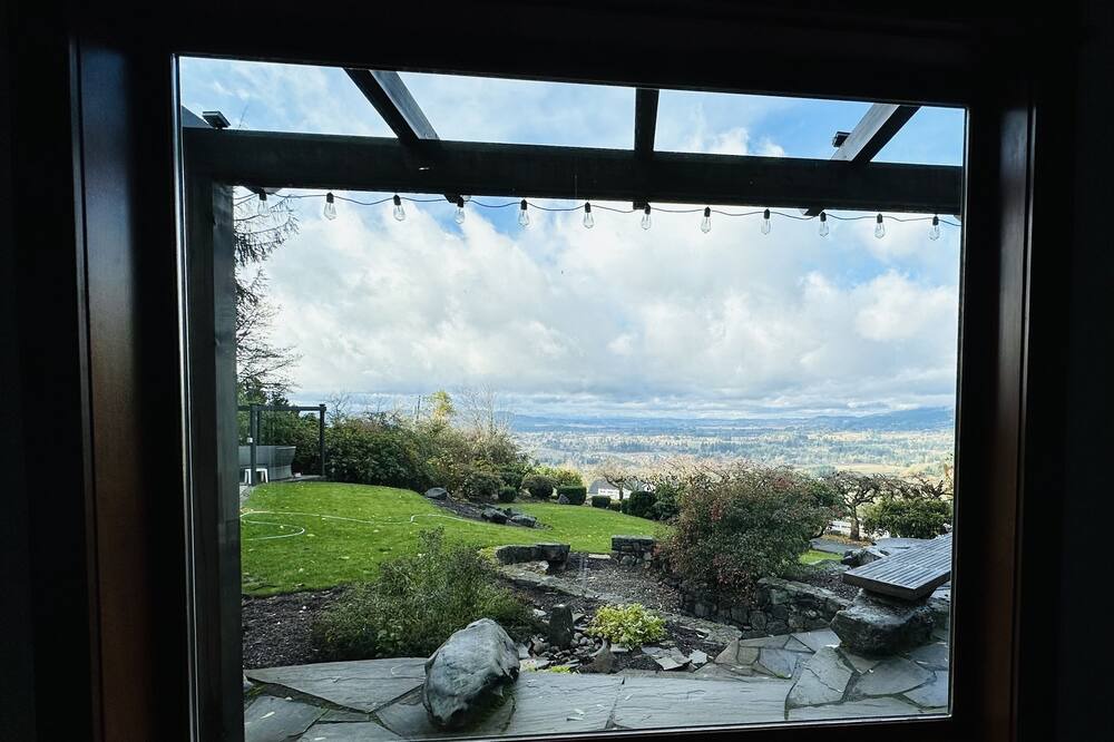 Photo of Others in Newberg