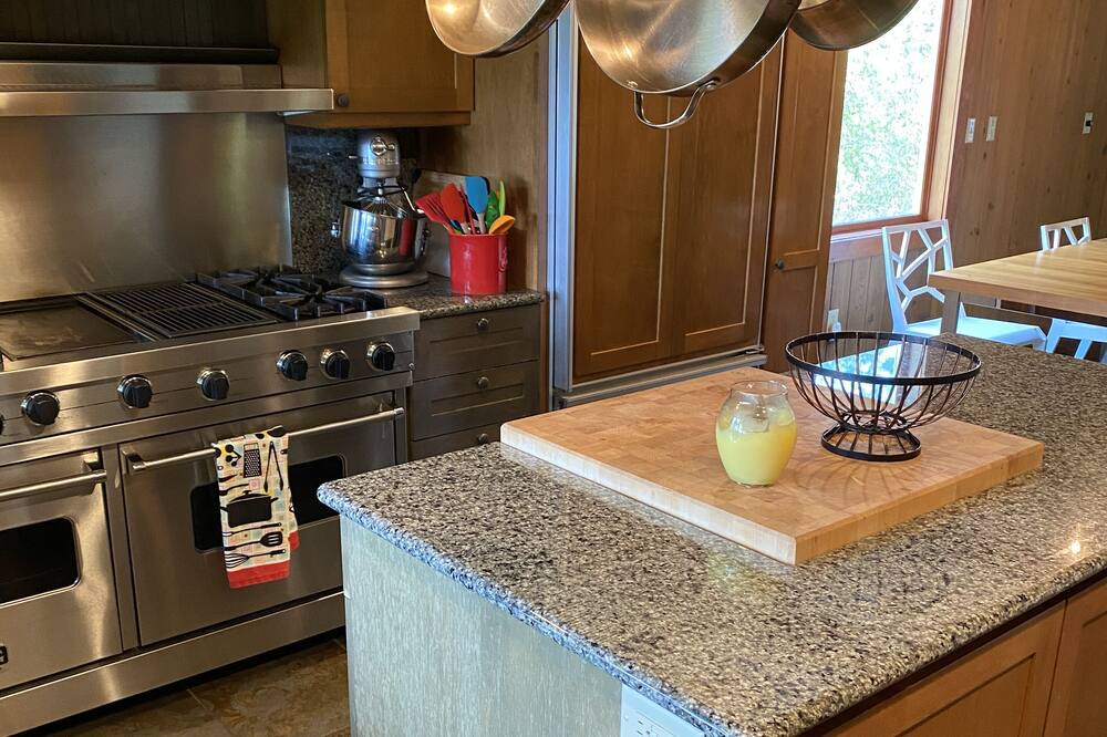 Photo of Kitchen in Newberg