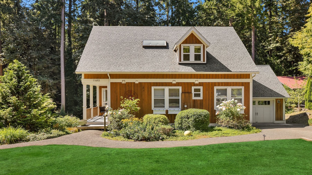 Photo of Outdoor in Rollingbay