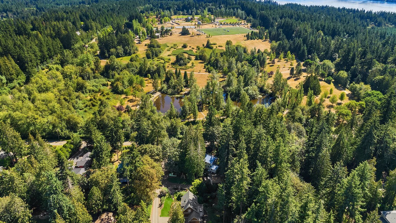 Photo of Outdoor in Rollingbay