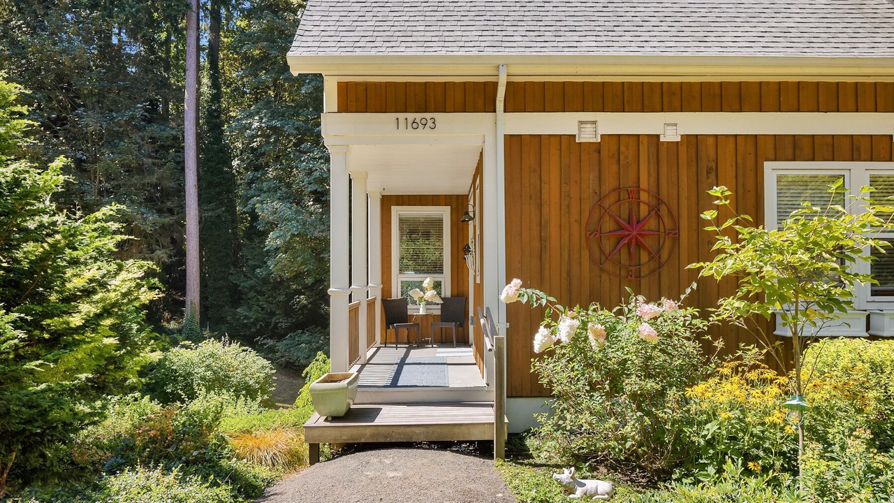Photo of Outdoor in Rollingbay