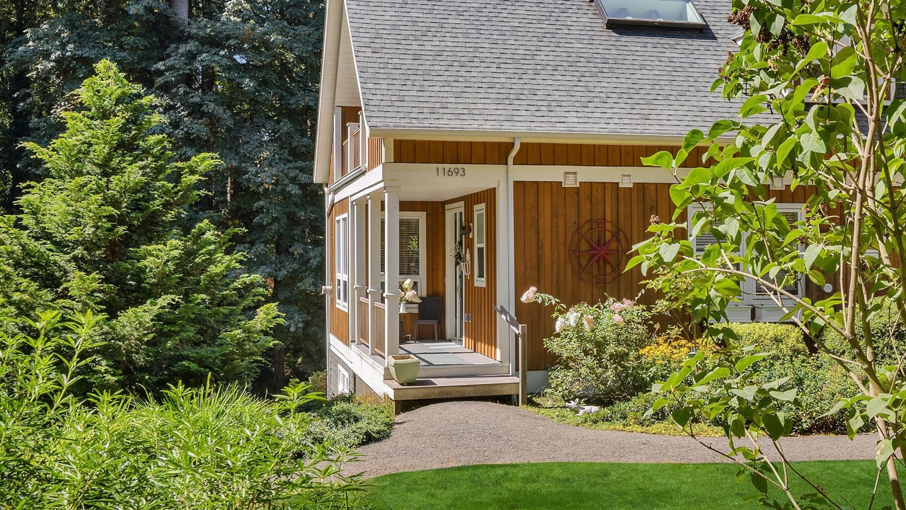 Photo of Outdoor in Rollingbay