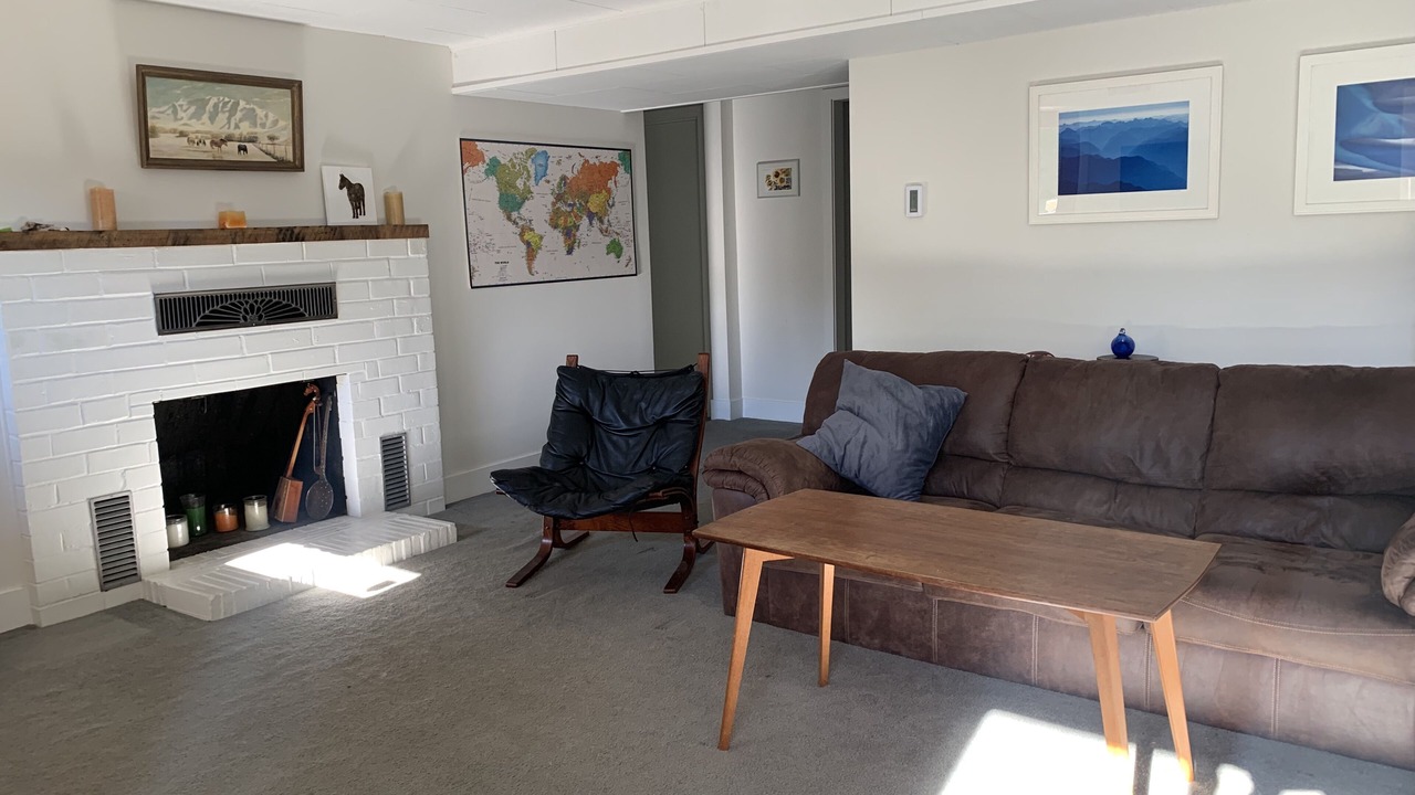 Photo of Livingroom in Richmond Highlands
