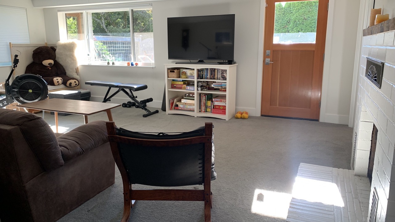 Photo of Livingroom in Richmond Highlands