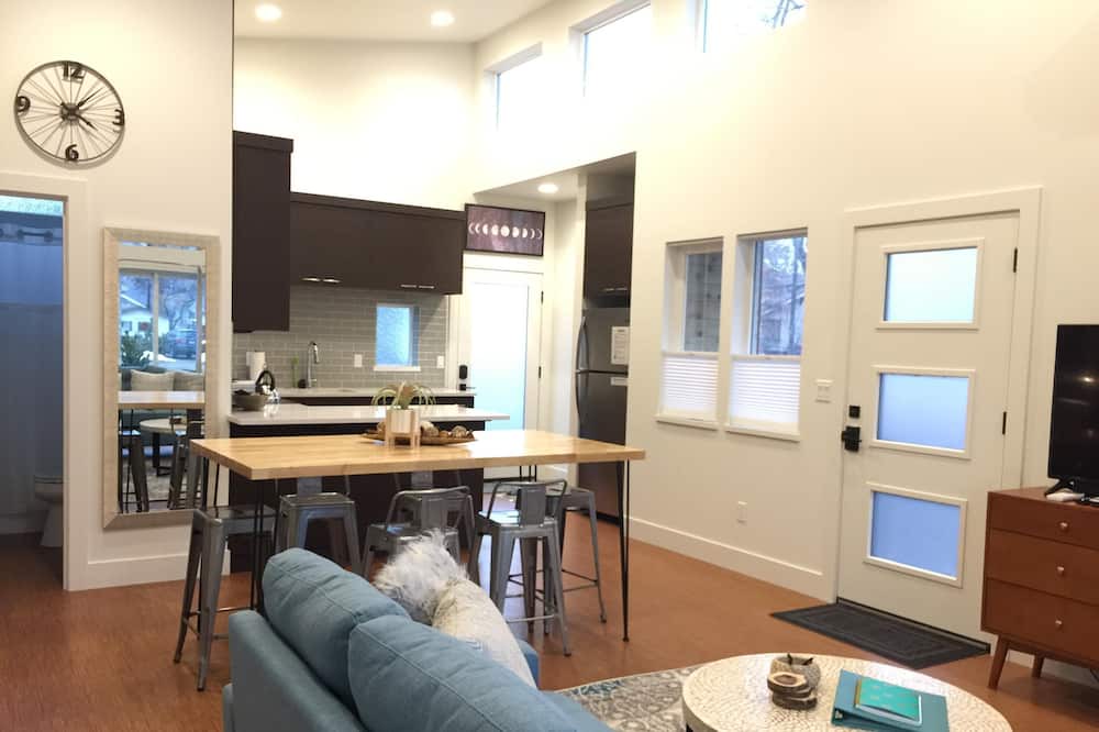Photo of Bedroom in Old Bend