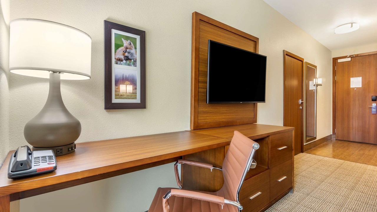 Photo of Bedroom in Lakewood