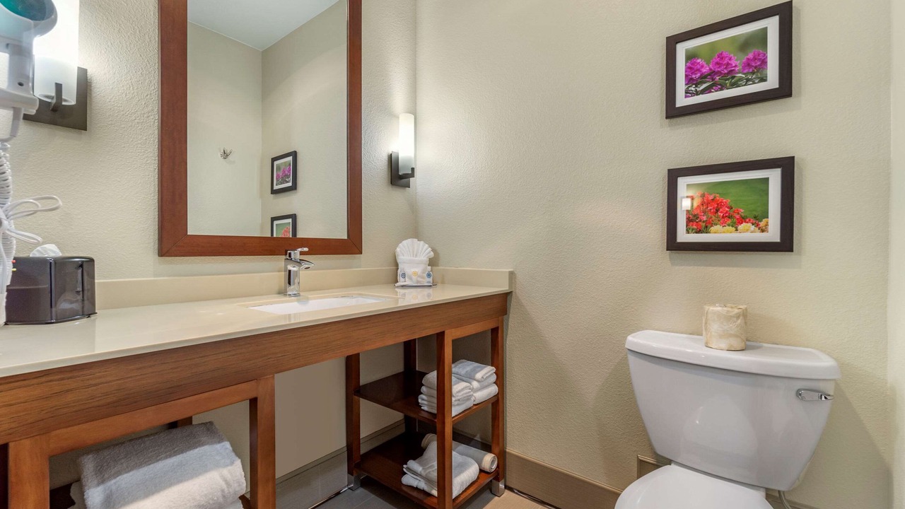 Photo of Bathroom in Lakewood