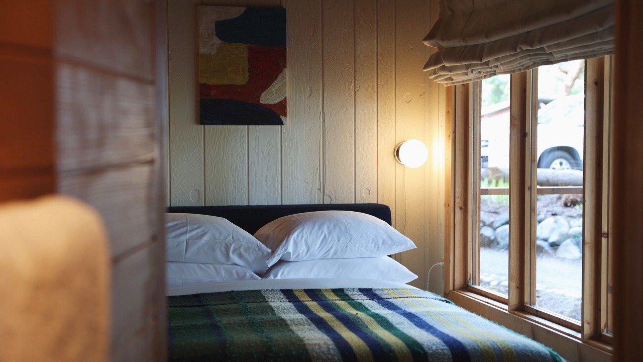 Photo of Bedroom in Coupeville