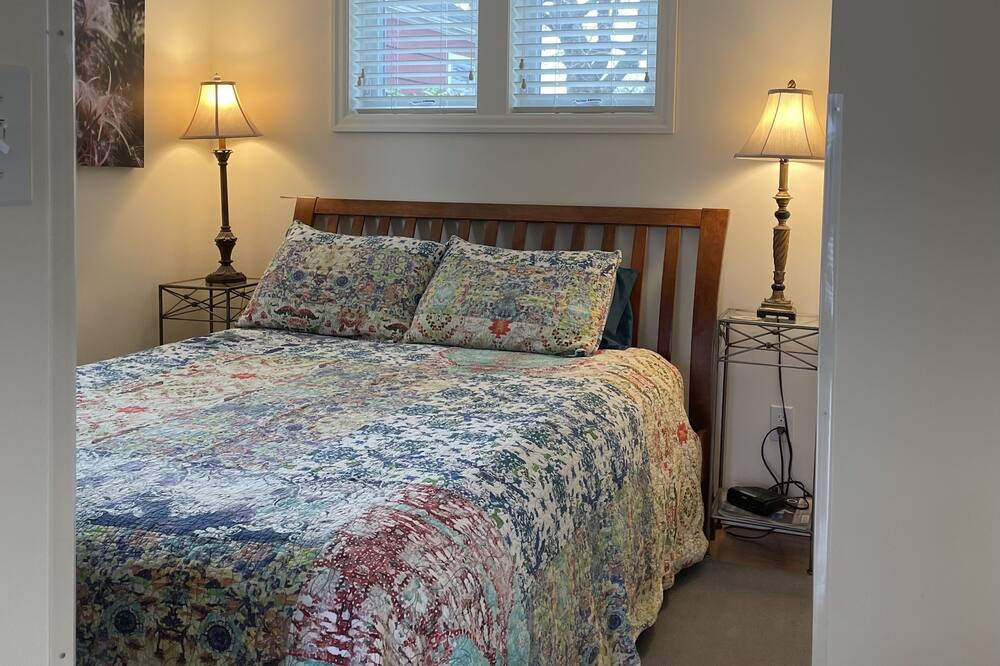 Photo of Bedroom in South Tabor