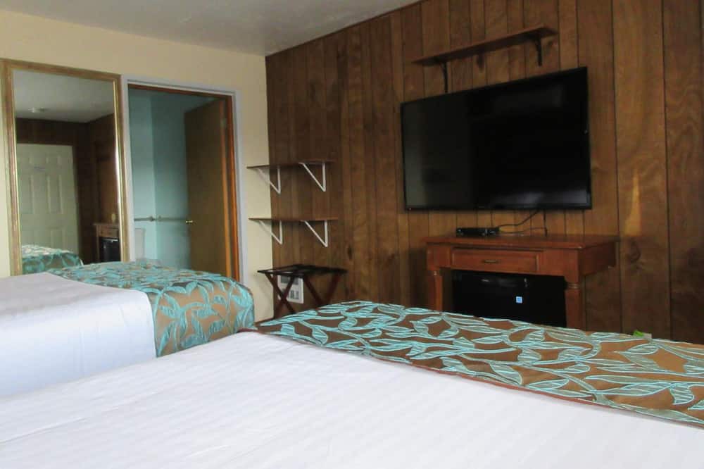 Photo of Bedroom in Chiloquin