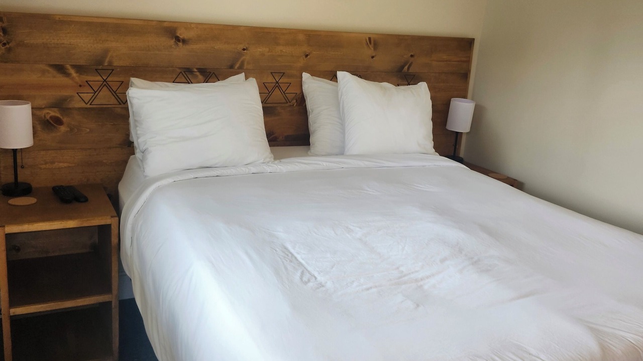 Photo of Bedroom in Tokeland