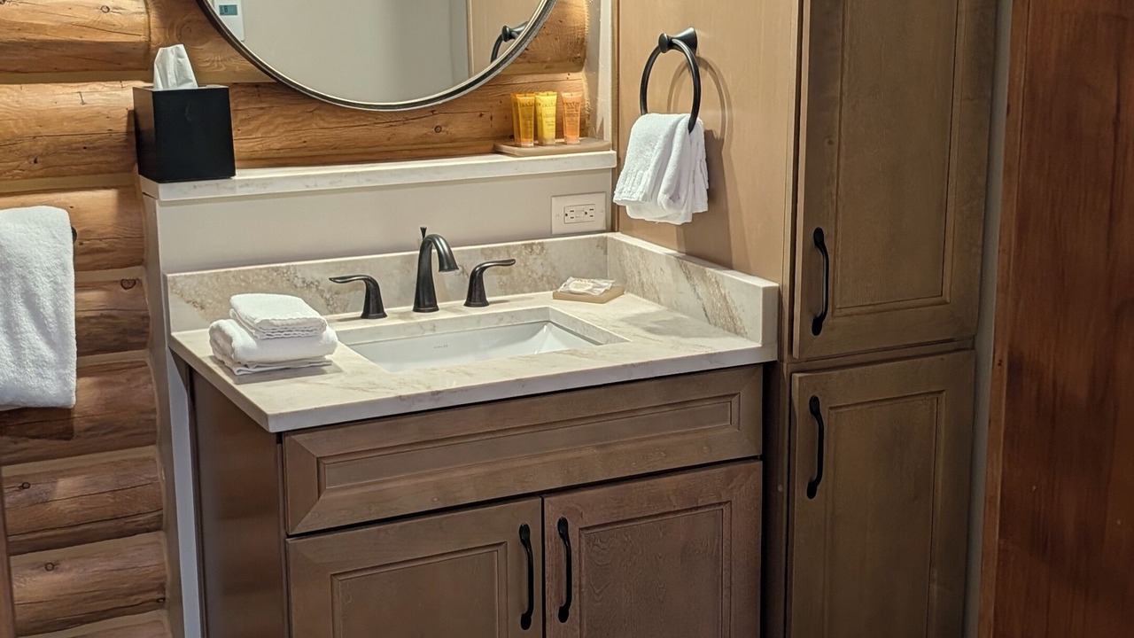Photo of Bathroom in West Yellowstone
