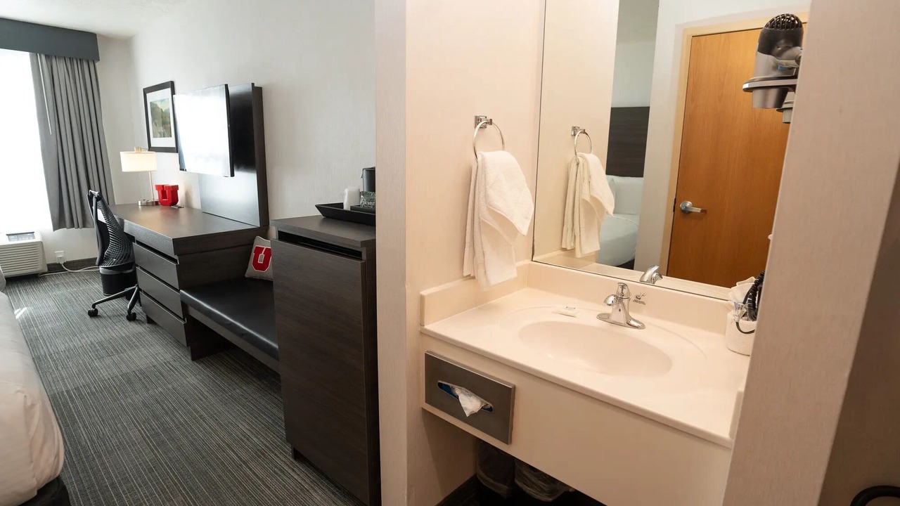 Photo of Bedroom in Downtown Salt Lake City