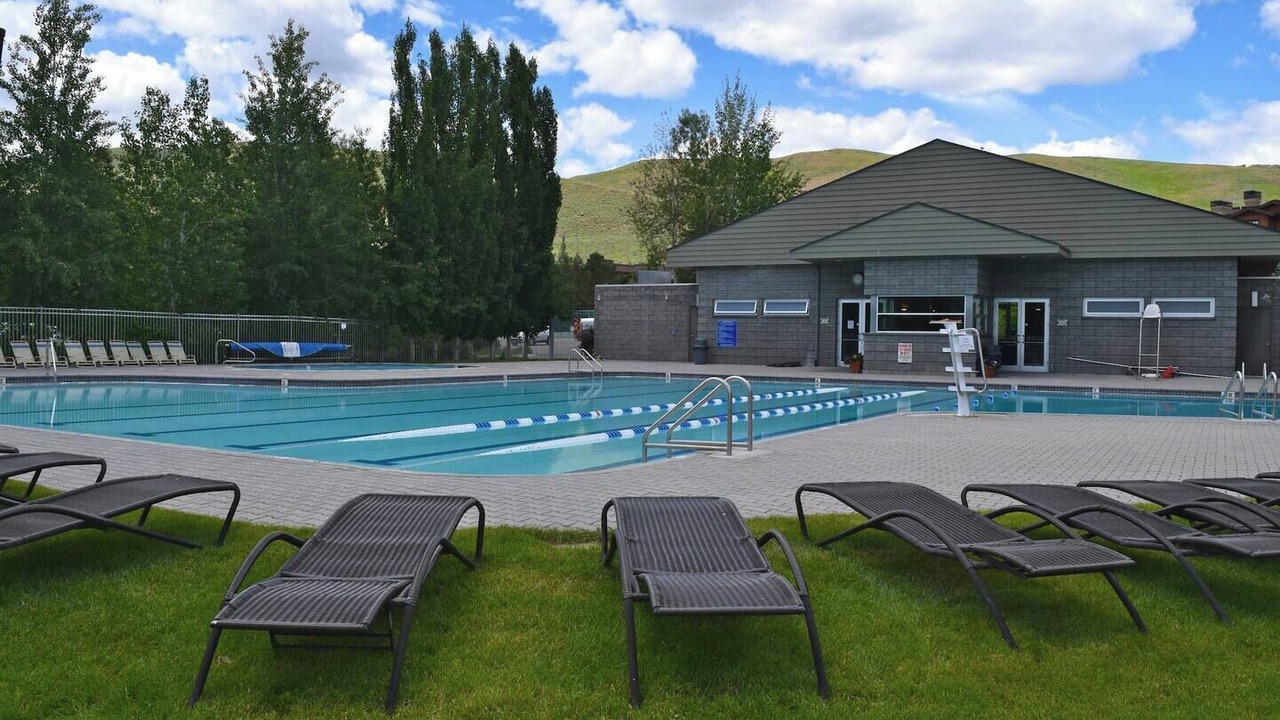 Photo of Outdoor in Elkhorn Village