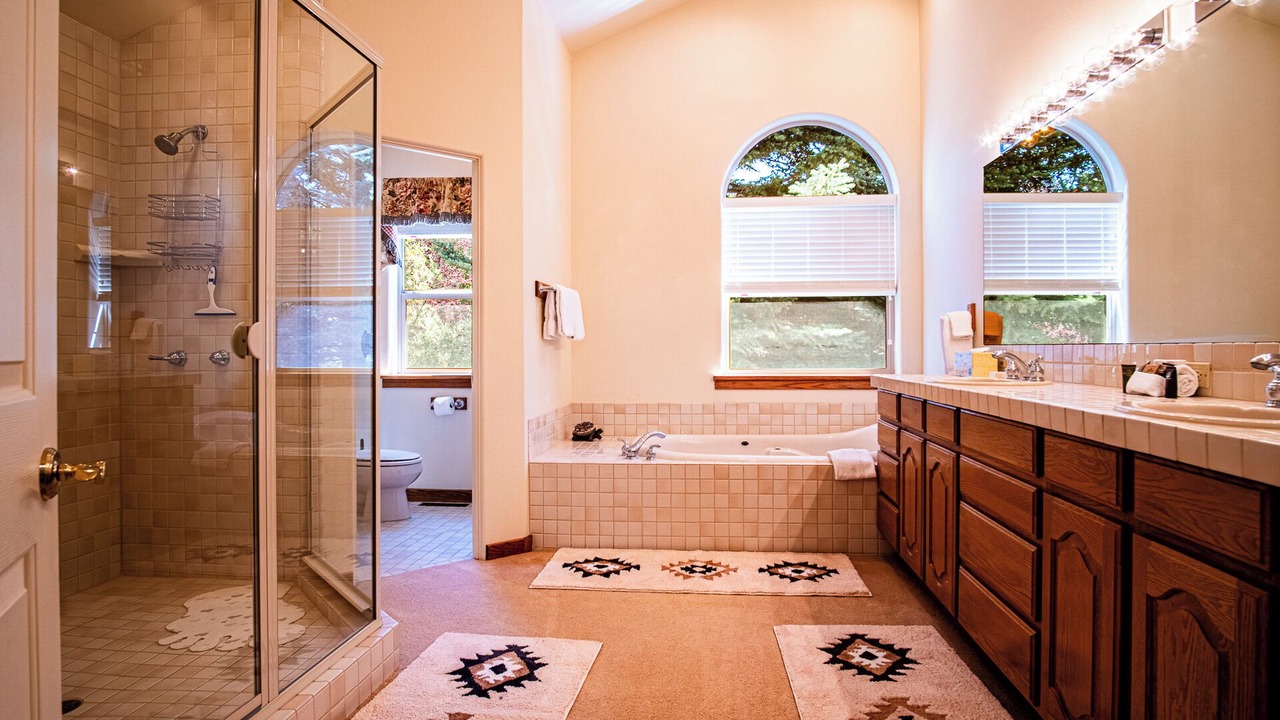 Photo of Bathroom in Twin Creeks