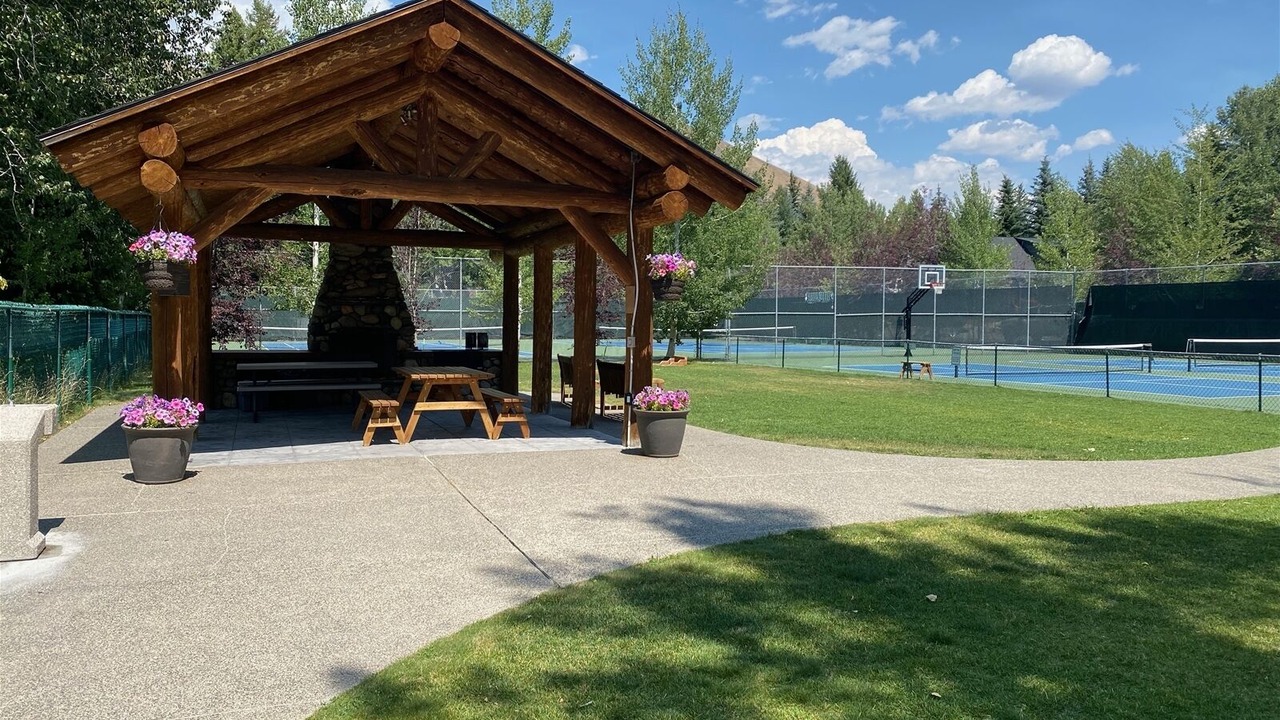 Photo of Outdoor in Warm Springs