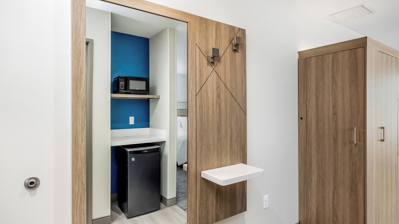 Photo of Bedroom in Roseburg