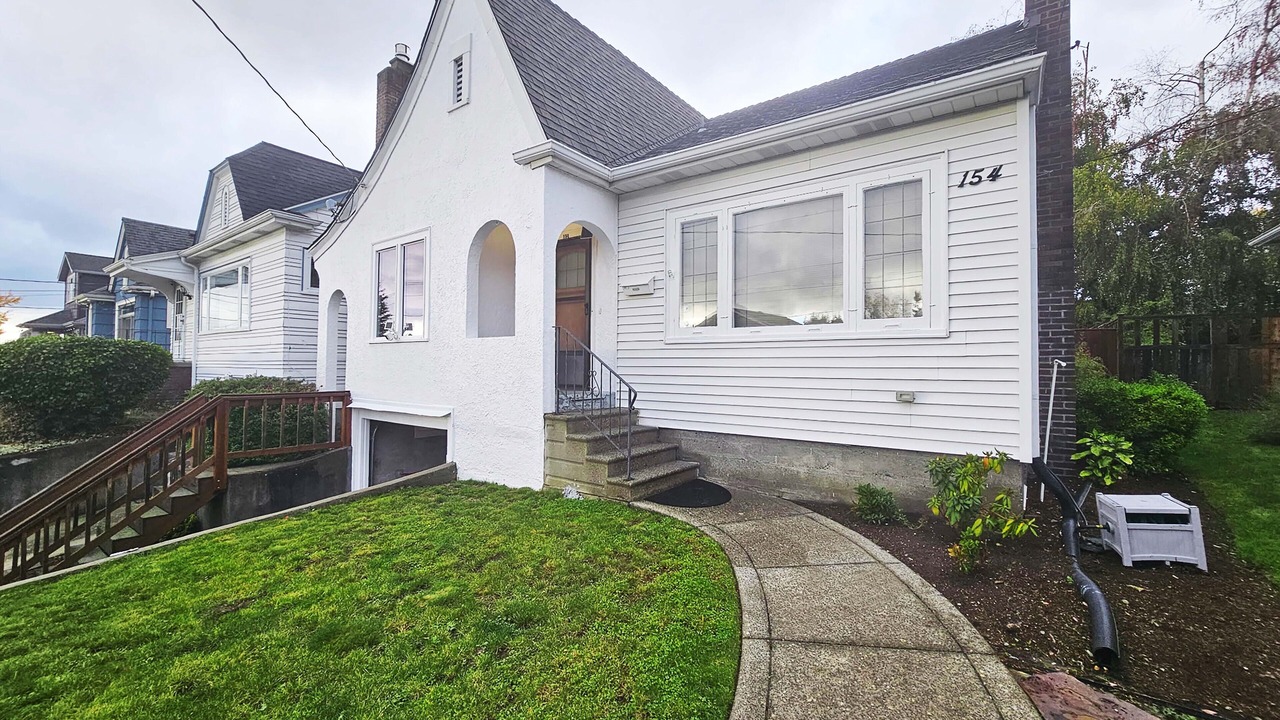 Photo of Outdoor in Phinney Ridge