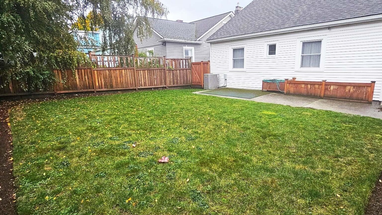 Photo of Outdoor in Phinney Ridge