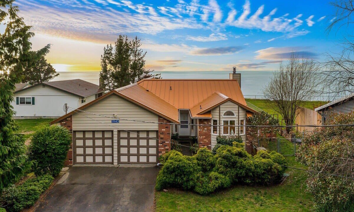 Photo of Outdoor in Oak Harbor