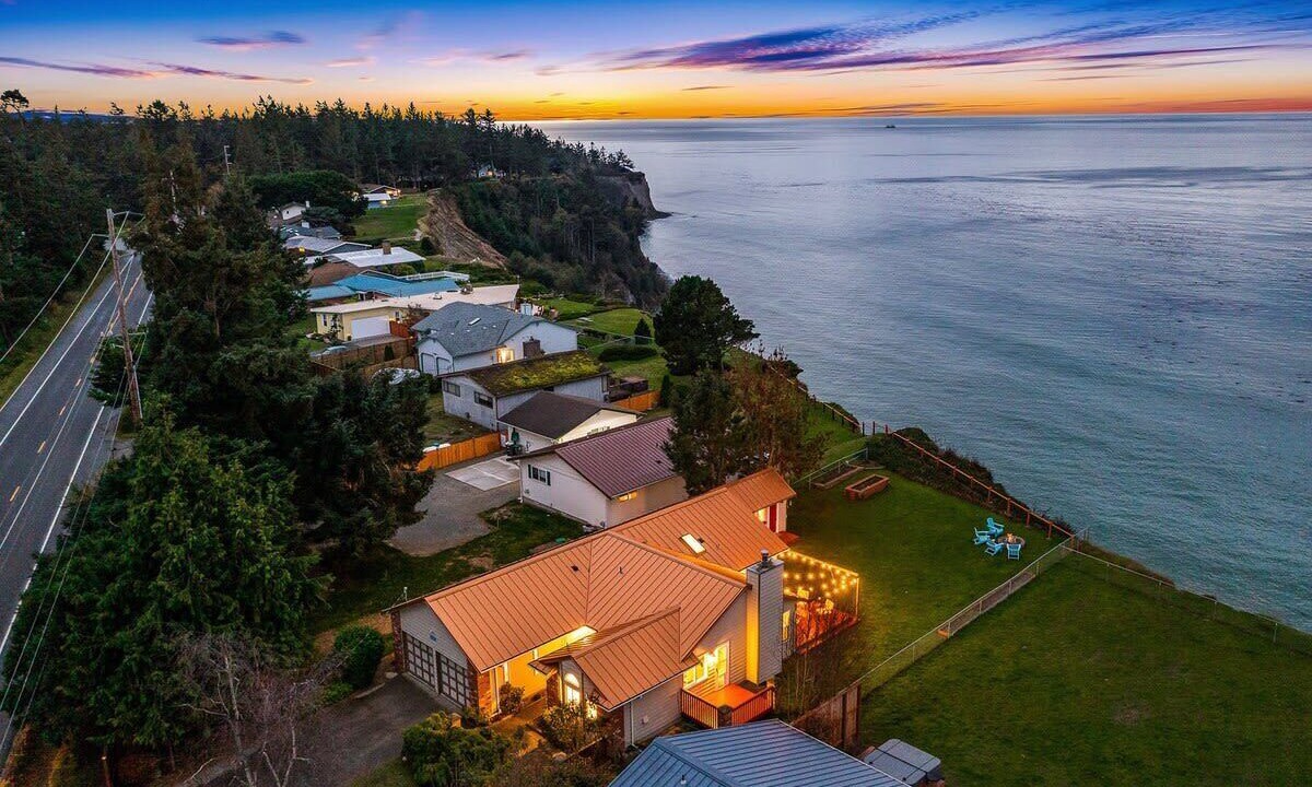 Photo of Outdoor in Oak Harbor
