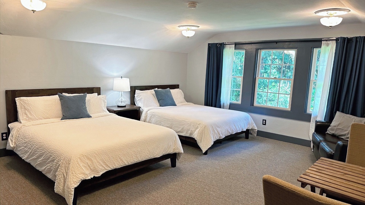 Photo of Bedroom in Westfir
