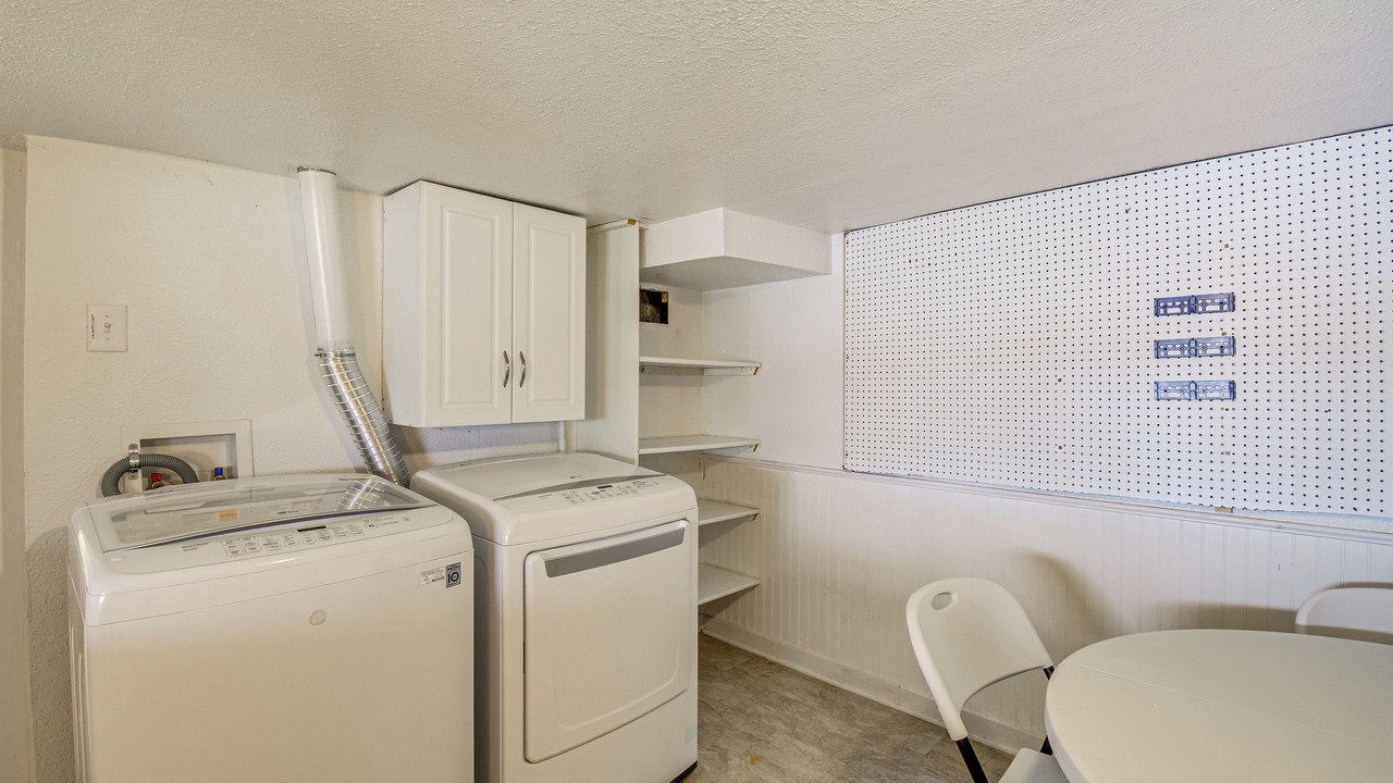 Photo of Others in Retsil