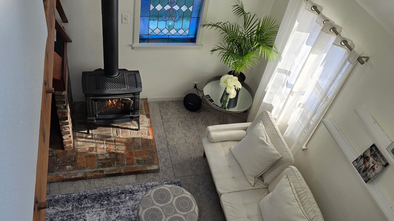 Photo of Livingroom in Garden District