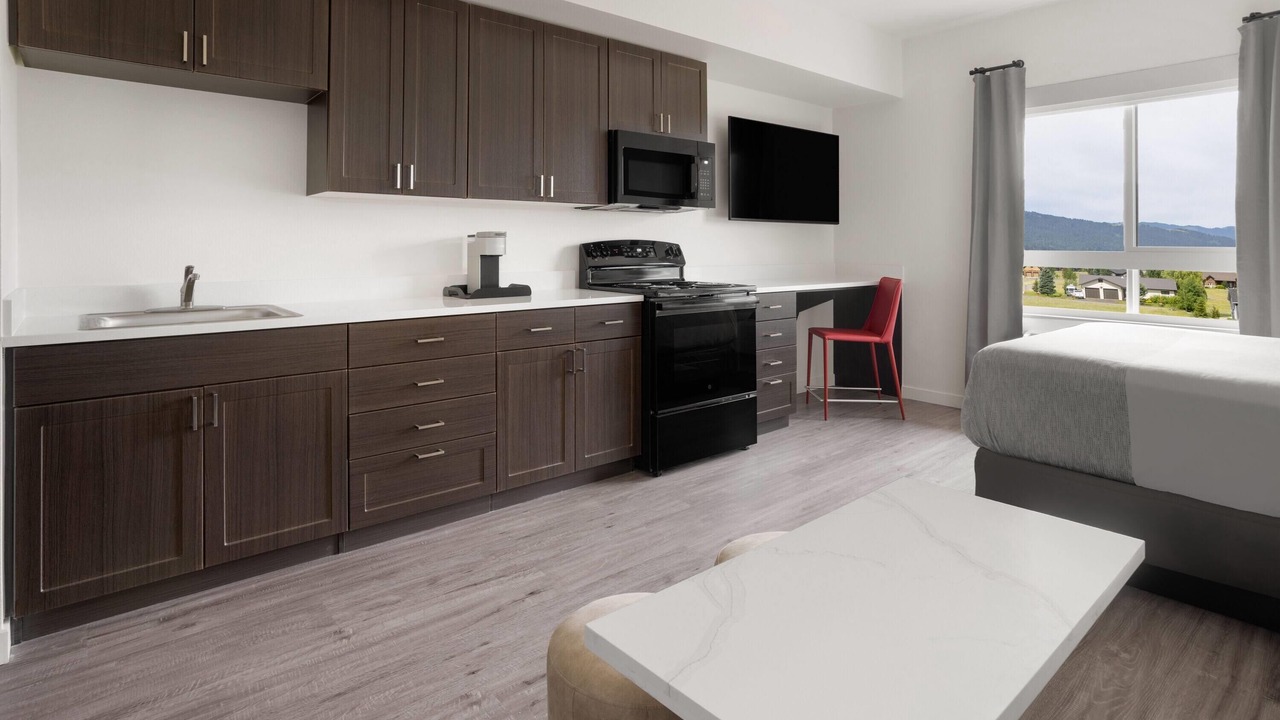 Photo of Bedroom in Alpine Northwest