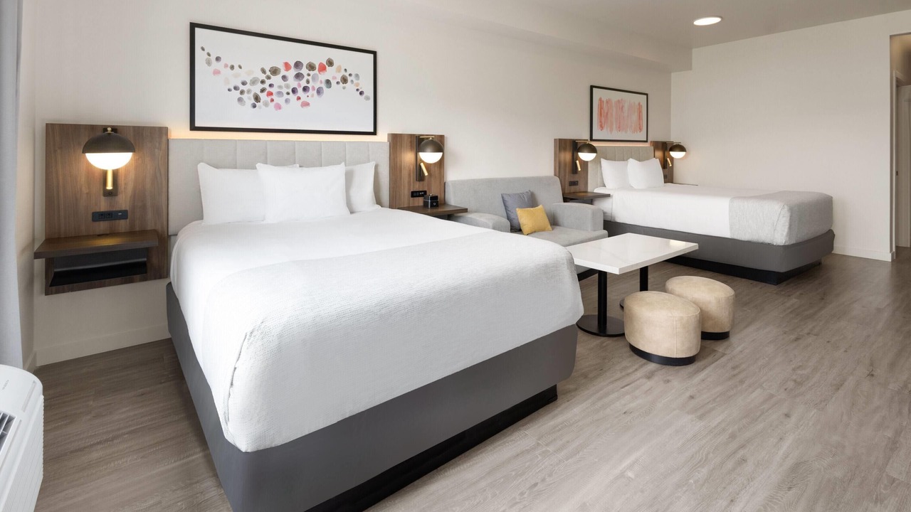 Photo of Bedroom in Alpine Northwest