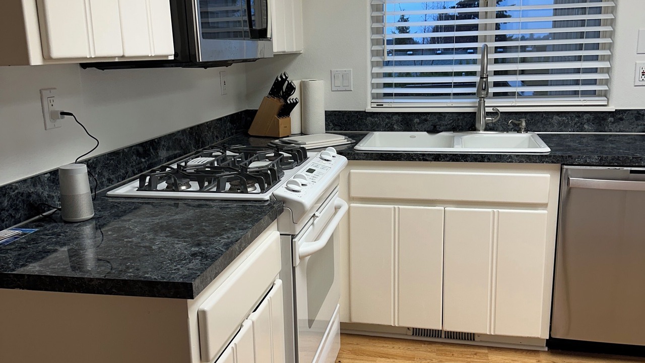 Photo of Kitchen in Sublimity
