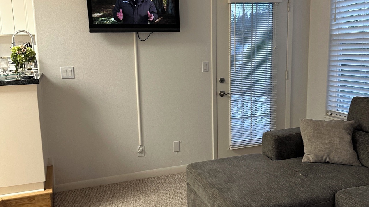 Photo of Livingroom in Sublimity