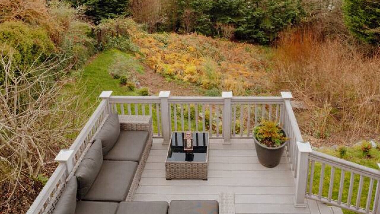 Photo of Patio Balcony in Edmonds